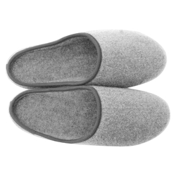 Filzpantoffeln in grau mit Porosohle (Gummi)