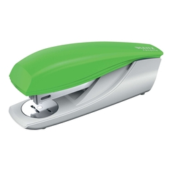 LEITZ 5604 Heftgerät NeXXt Recycle - 30 Blatt, klimaneutral, grün