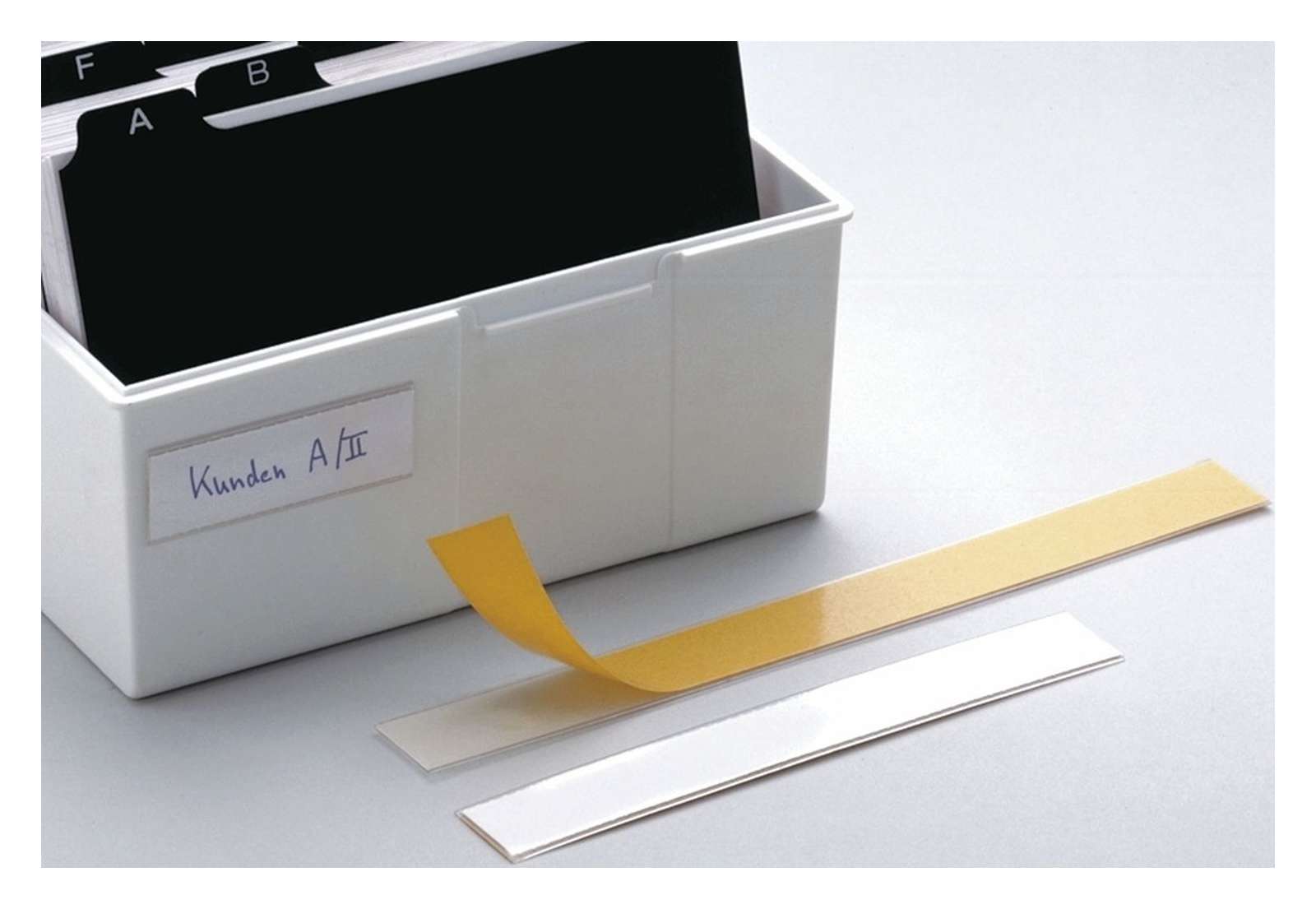 Durable Schilderrahmen Schildfix Mit Blanko Einsteckschild 200 X 15 durable-schilderrahmen-schildfix-mit-blanko-einsteckschild-200-x-15